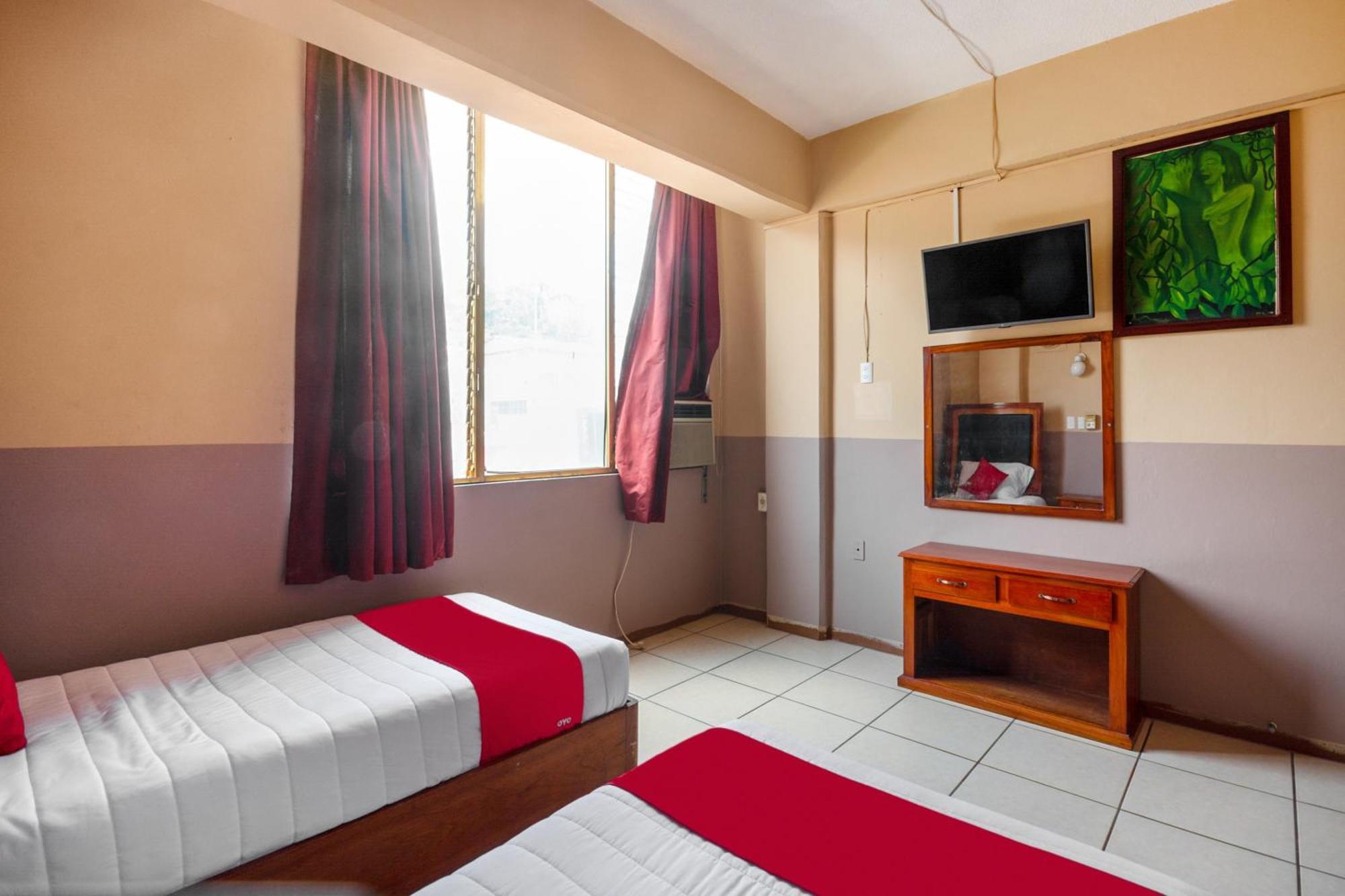 Oyo Hotel Totonacapan, Papantla エクステリア 写真
