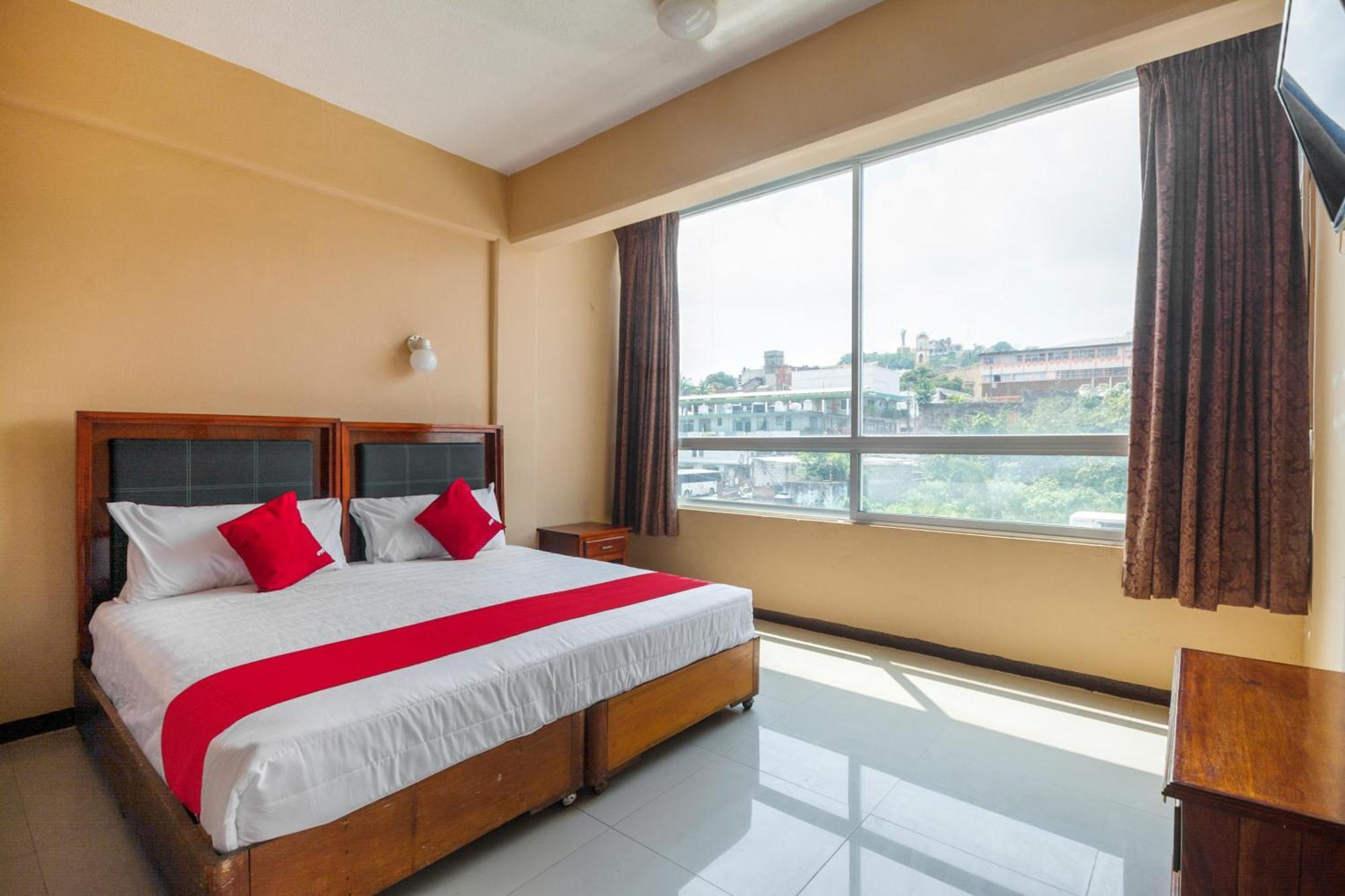 Oyo Hotel Totonacapan, Papantla エクステリア 写真