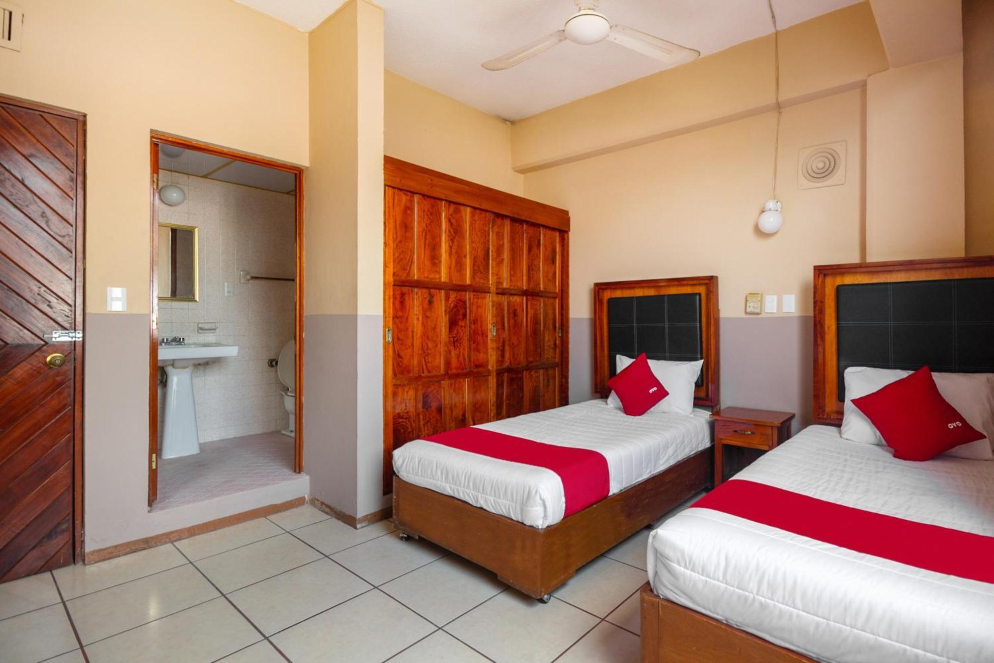 Oyo Hotel Totonacapan, Papantla エクステリア 写真