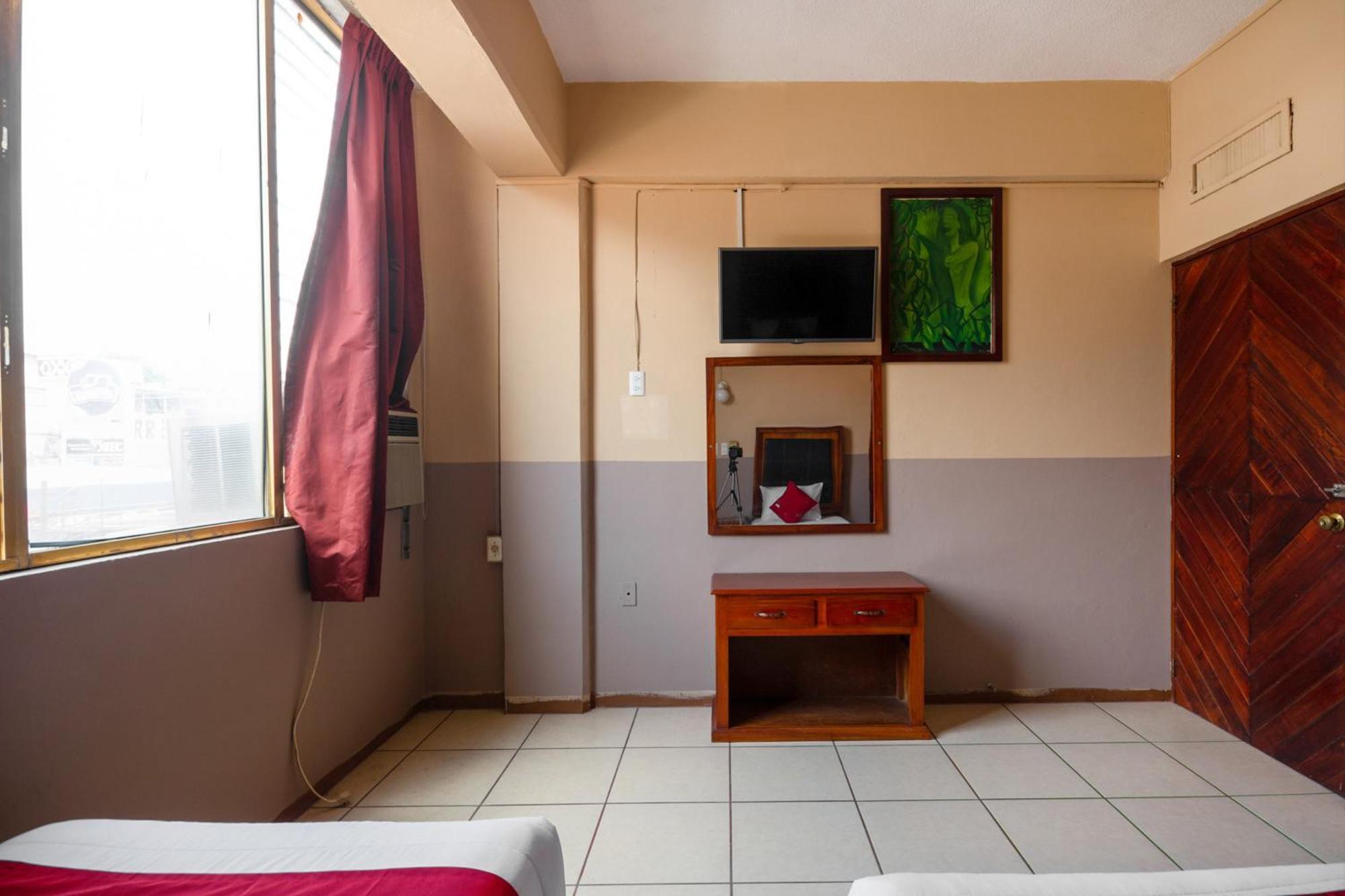 Oyo Hotel Totonacapan, Papantla エクステリア 写真
