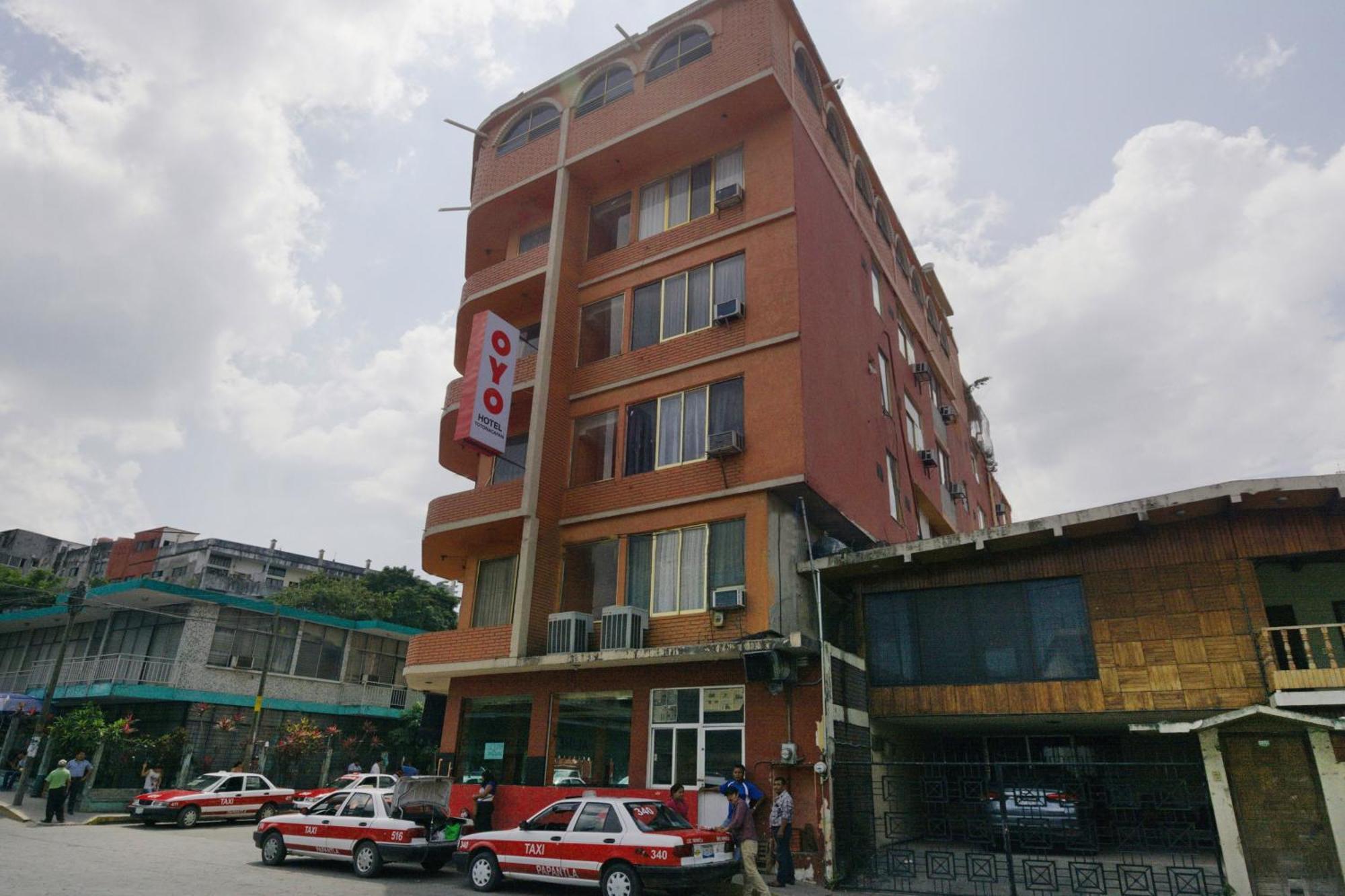 Oyo Hotel Totonacapan, Papantla エクステリア 写真